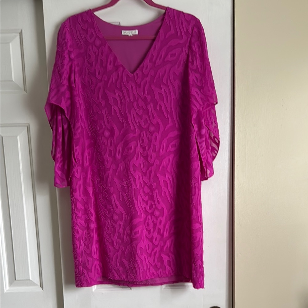 Anna Cate Elegant Pink V-Neck Women's Dress